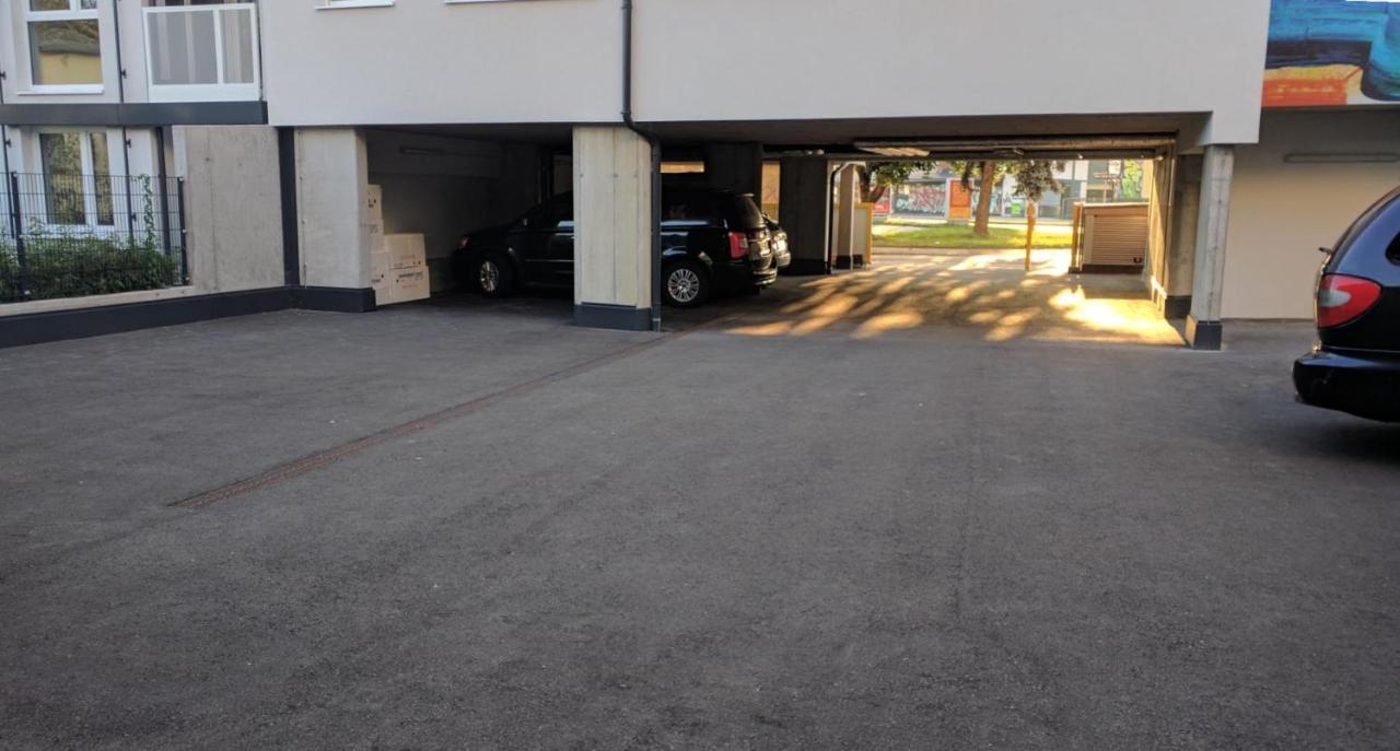 110 Messe Apartment Casablanca 2-4 Pers 42 M2 Klagenfurt am Woerthersee Eksteriør billede